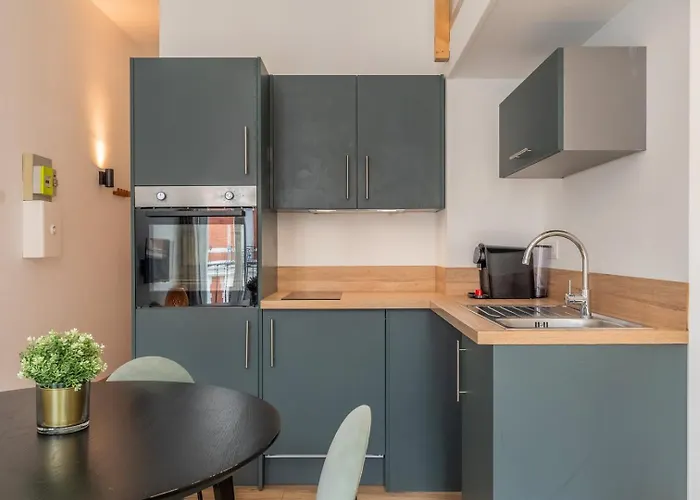 Daire 1 Bedroom Near Catholic *